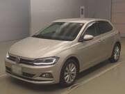 2018 VOLKSWAGEN POLO