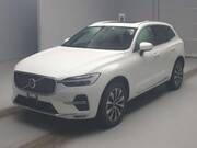 2022 VOLVO XC60