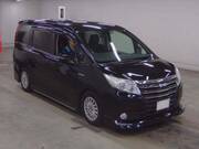 2015 TOYOTA NOAH