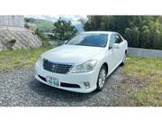 2012 TOYOTA CROWN
