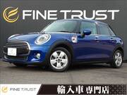 2019 BMW MINI