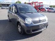2010 TOYOTA SIENTA X LIMITED