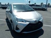 2019 TOYOTA VITZ F