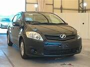 2011 TOYOTA AURIS