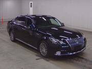 2015 TOYOTA CROWN MAJESTA