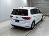 VOLKSWAGEN GOLF TOURAN