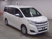 2021 TOYOTA NOAH X