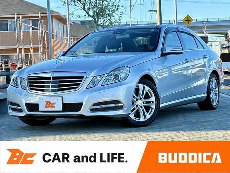 -E-CLASS SEDAN