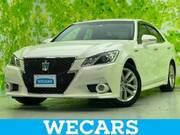 2014 TOYOTA CROWN HYBRID