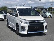 2015 TOYOTA VOXY