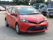 2015 TOYOTA VITZ F