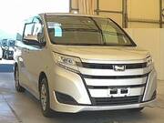 2018 TOYOTA NOAH X