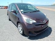 2010 TOYOTA RACTIS G