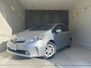 2014 TOYOTA PRIUS ALPHA S