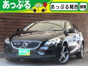 2016 VOLVO V40