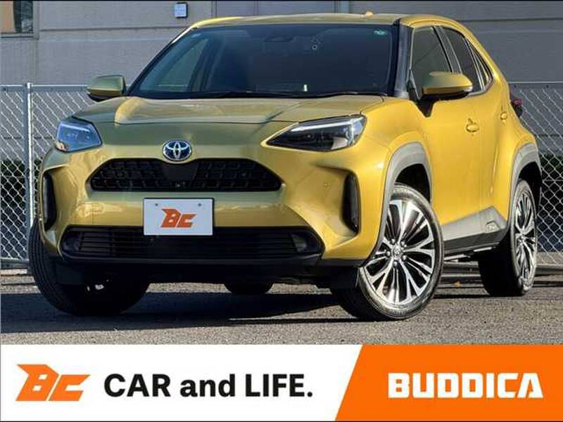 -YARIS CROSS