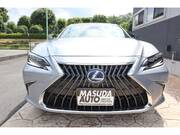 2022 LEXUS ES