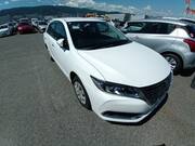 2018 TOYOTA PREMIO