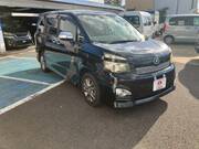 2011 TOYOTA VOXY