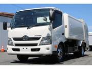 2014 HINO DUTRO