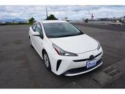 2019 TOYOTA PRIUS S