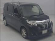 2017 TOYOTA ROOMY