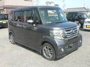 2016 HONDA N-BOX CUSTOM