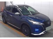 2022 NISSAN KICKS