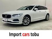 2019 VOLVO V90