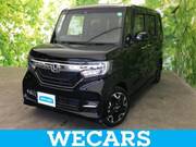 2018 HONDA N-BOX CUSTOM