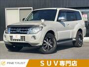 2013 MITSUBISHI PAJERO