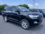 2017 TOYOTA LAND CRUISER