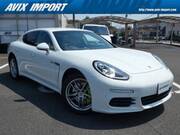 2015 PORSCHE PANAMERA