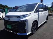 2025 TOYOTA VOXY