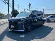2022 TOYOTA VOXY