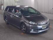 2013 TOYOTA WISH 1.8S