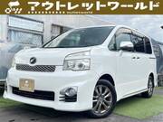 2012 TOYOTA VOXY