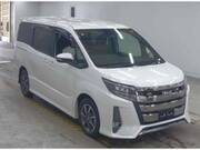 2018 TOYOTA NOAH