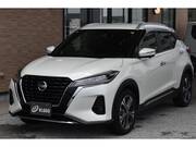 2021 NISSAN KICKS