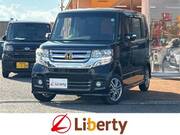 2016 HONDA N-BOX CUSTOM