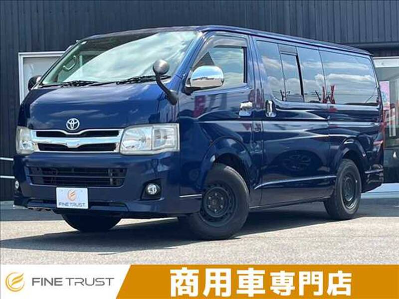 -HIACE VAN
