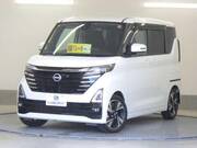 2023 NISSAN ROOX