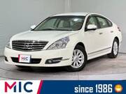 2010 NISSAN TEANA 250XL