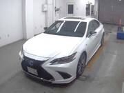 2018 LEXUS ES