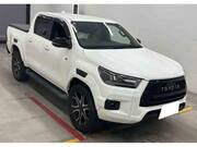 2022 TOYOTA HILUX