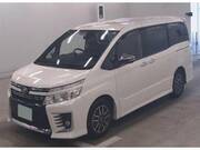 2015 TOYOTA VOXY