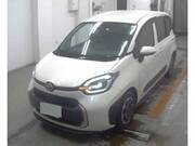 2023 TOYOTA SIENTA