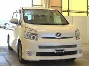 2010 TOYOTA VOXY ZS KIRAMEKI II