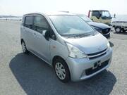 2011 DAIHATSU MOVE L
