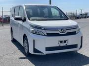2019 TOYOTA VOXY X
